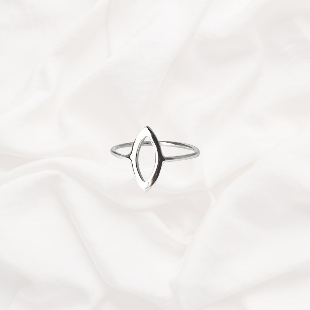 Eye Shaped Ring